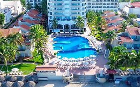 Aca Suites Ixtapa